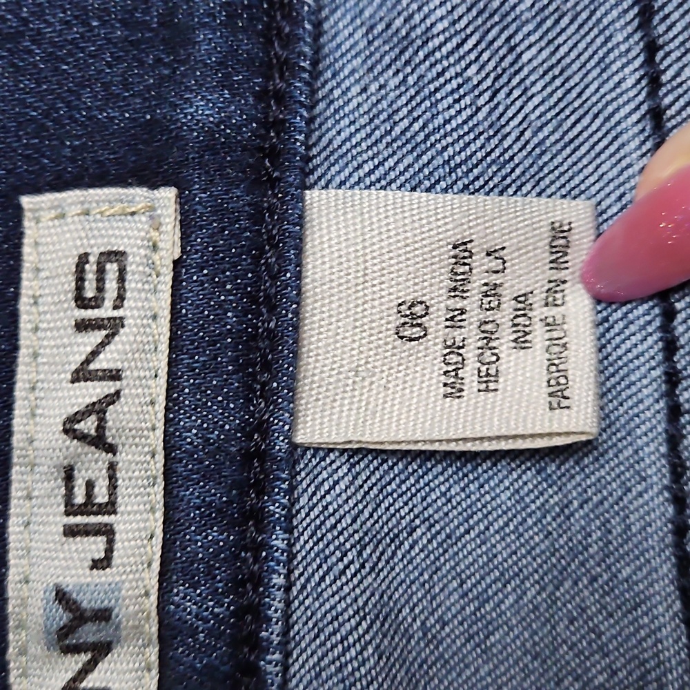 DKNY Jeans Mid Rise Distressed Stretch Cropped Ankle Blue Jeans Women's 06 - Picture 9 of 14